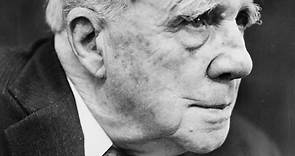 11 Facts About Robert Frost
