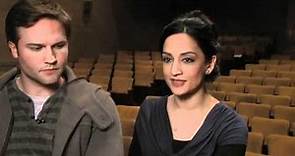 The Good Wife - Behind the scenes with Archie Panjabi and Scott Porter