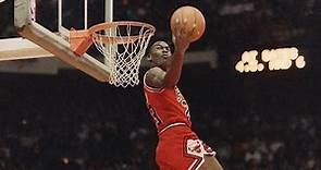 Michael Jordan: TOP 10 schiacciate IMPOSSIBILI!
