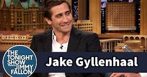 Jake Gyllenhaal Critiques His Sister's Performances