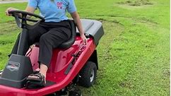 Riding Lawn Mower Live in Action - Diskarte Pinoy TV