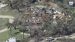 Hawaii News Now - #UPDATE Tornado slams Dallas; 4 killed...