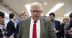 Former Senator Mike Enzi dies at 77 after bicycle accident