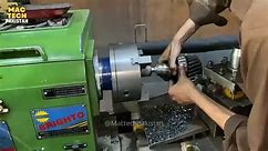 Genious Guy Repair Manual Transmission Input Shaft Very Nicely | Mactech Pakistan