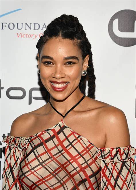 Alexandra Shipp