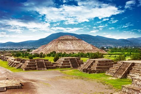 Azteca