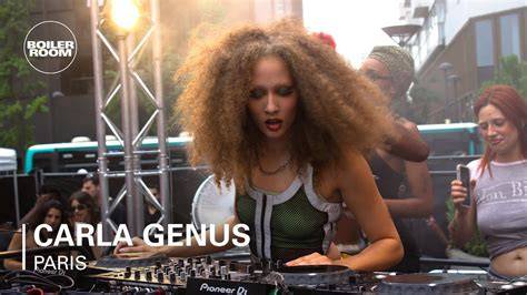 Carla Genus