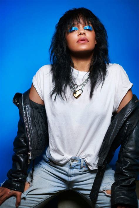 Fefe Dobson 2025