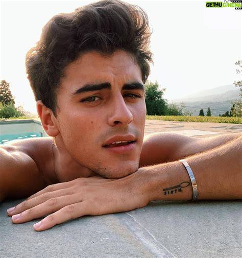 Jack Gilinsky