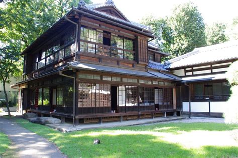 夢 千年 の 家 海神