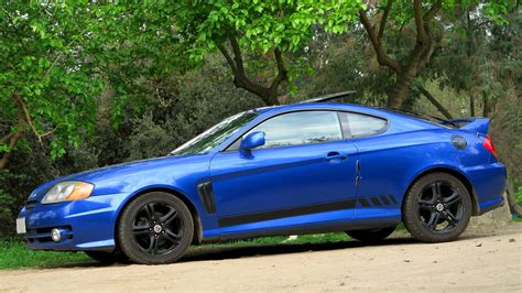 2004 hyundai tiburon gt v6 specs