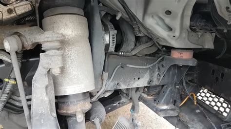 2014 range rover suspension fault vehicle lean when cornering