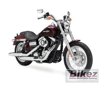2014 super glide custom specs