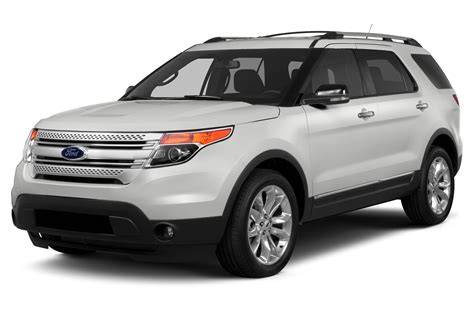 Mechanic performing routine maintenance on a 2015 Ford Explorer XLT