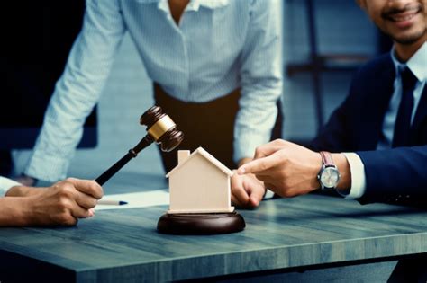 A Comprehensive Guide to Civil Litigation Attorneys for Real Estate Issues