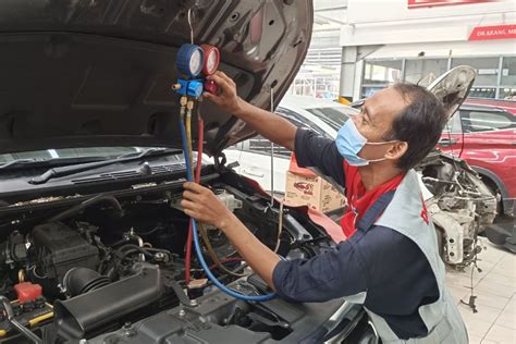 AC mobil perawatan