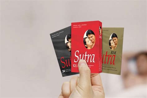 Aplikasi Sutra Merah vs Hitam
