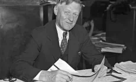 Arthur Wynne dan TTS Pertama