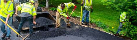 Asphalt pavement construction