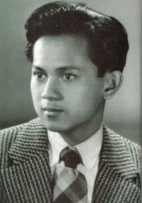 B.J. Habibie muda