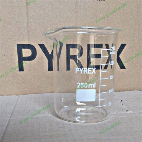 Bahan-gelas-ukur-Pyrex-250-ml