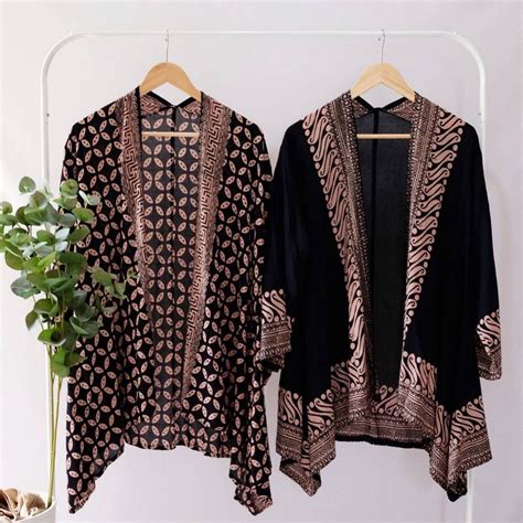 Baju Batik Oversized Kekinian
