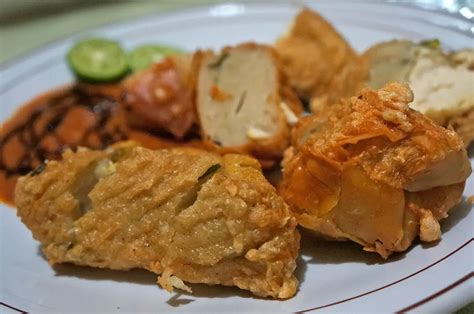 Batagor Baso Simpang Dago