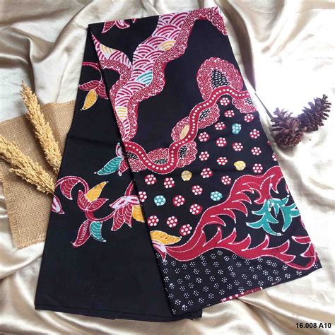 Batik Flora Kontemporer