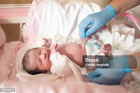 Bayi dan Dokter