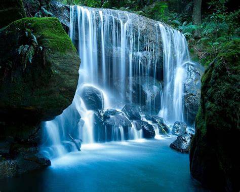 Air Terjun yang Menawan