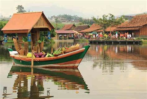 Pasar Apung Lembang Bandung