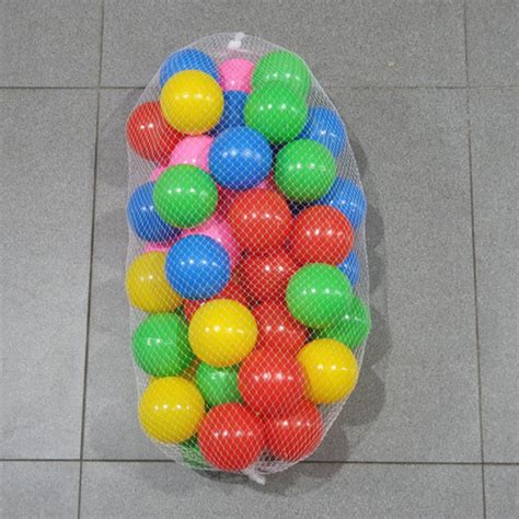 Bola Plastik Mainan