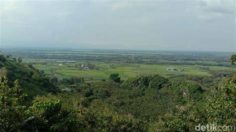 Pemandangan dari Bukit Pandang Danyang