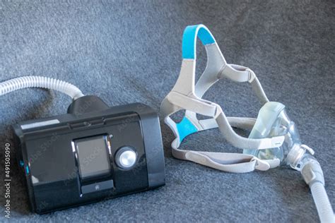 alat CPAP dengan masker