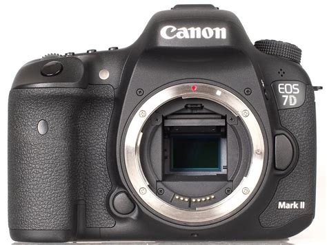 Spesifikasi Kamera Canon 7D untuk Fotografi Pendidikan di Indonesia