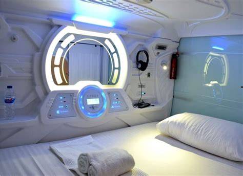 Capsule Hotel