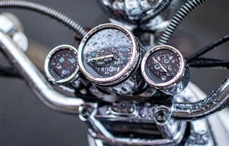 Cara mengusir embun dari speedometer