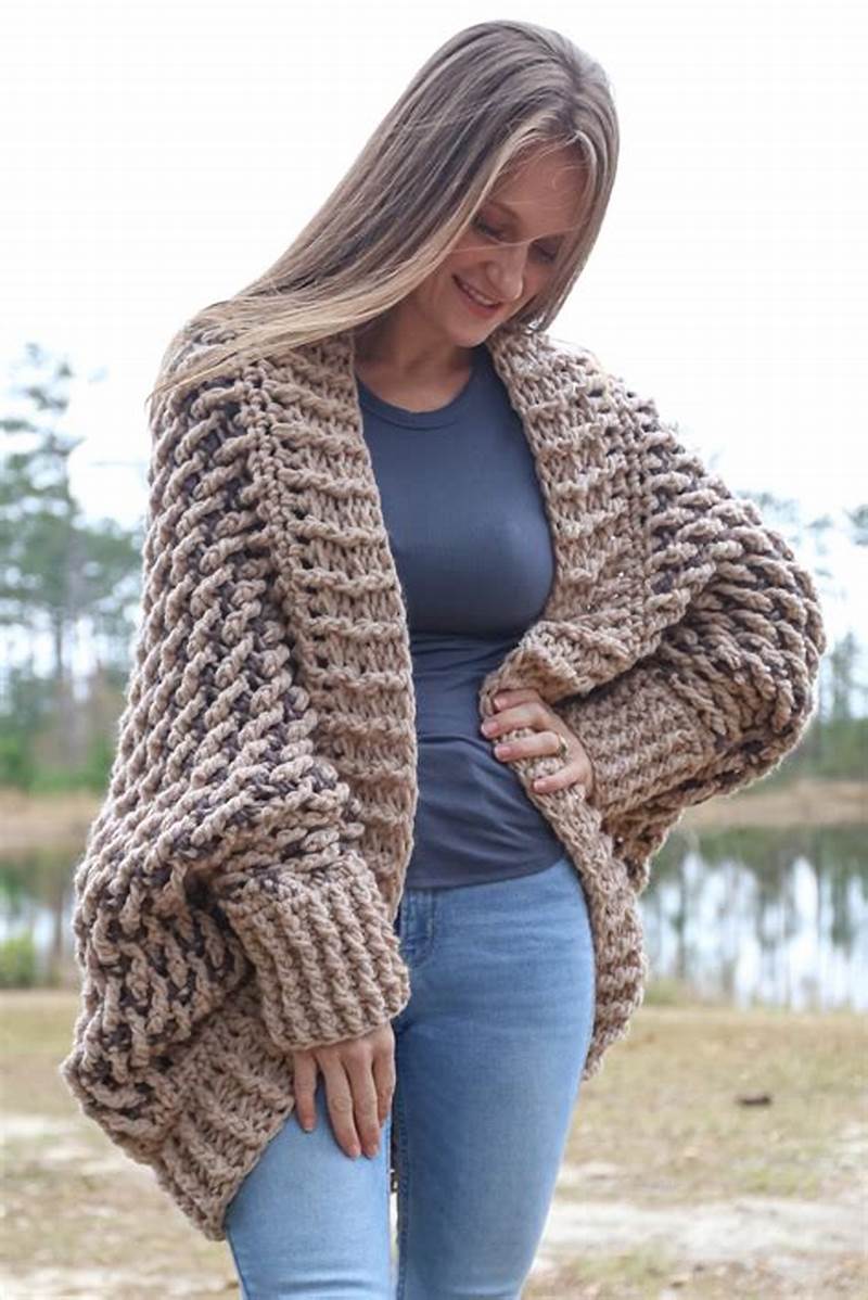 Cardigan With Pattern