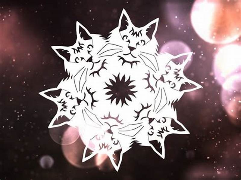 Cat Snowflake Pattern