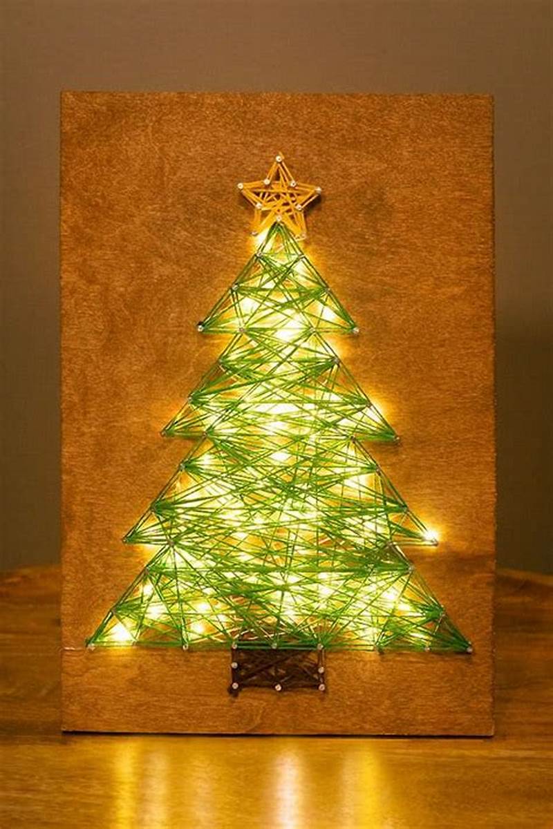 Christmas Tree String Art Pattern