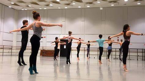 Contemporary Dance Class
