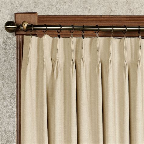 Curtain Rods for Pinch Ple… 