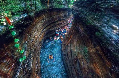 Curug Putri Carita