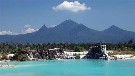 Danau Biru Singkawang