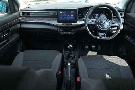 Dashboard Ertiga