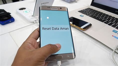 Data HP Aman
