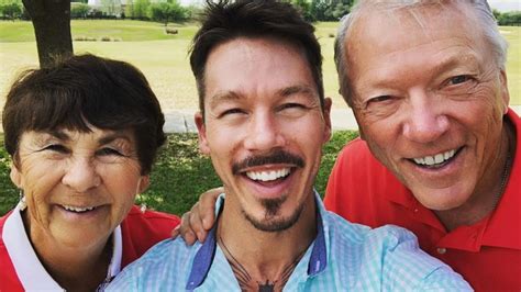 David Bromstad with his parents Richard and Diane
