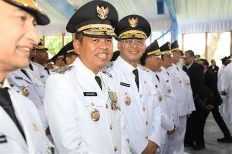 Dedi-Erwan Pimpin Jabar