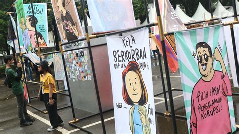 Definisi Karikatur