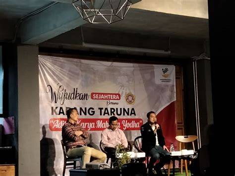 Diskusi Karang Taruna